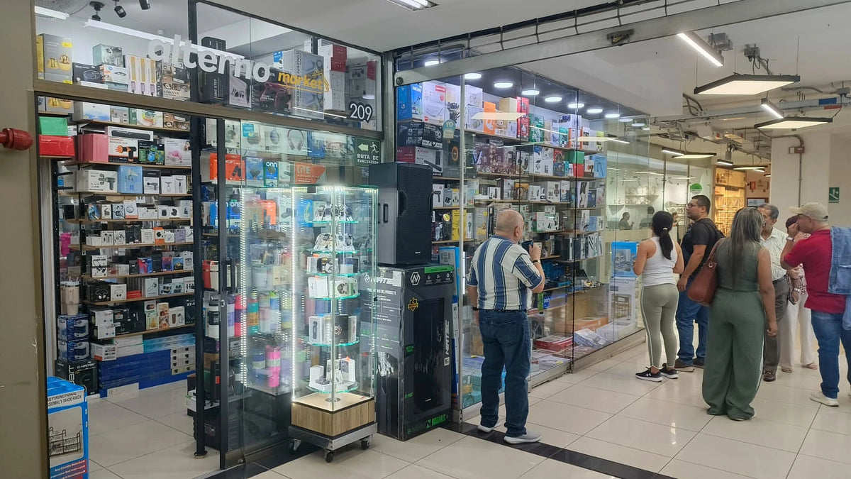 Tienda física de Alterno Market
